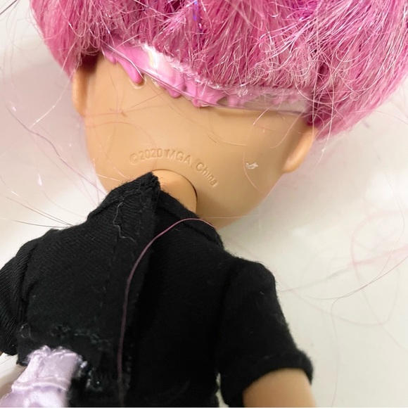 Rainbow High Avery Doll - Picture 12 of 16